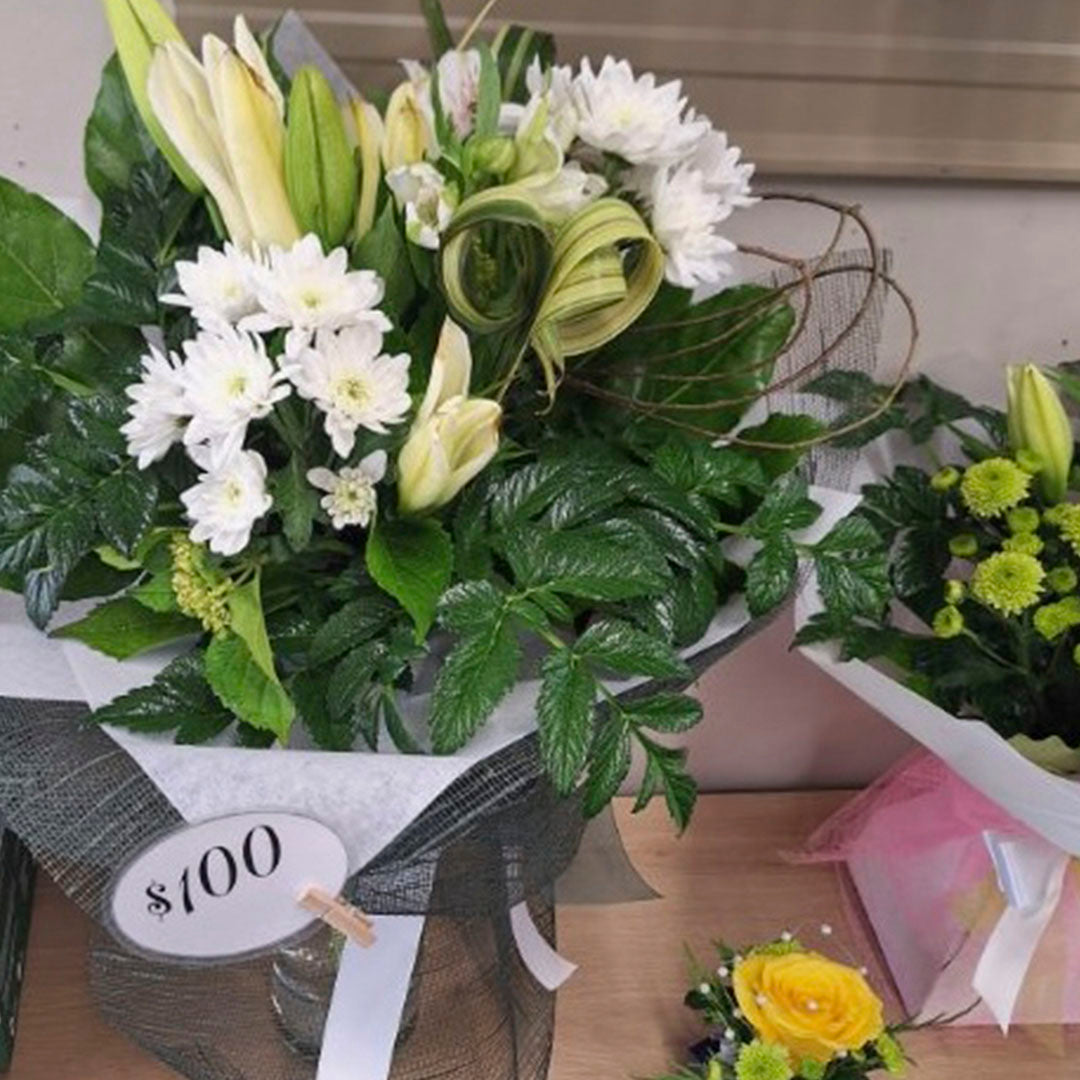 Green & White Arrangement